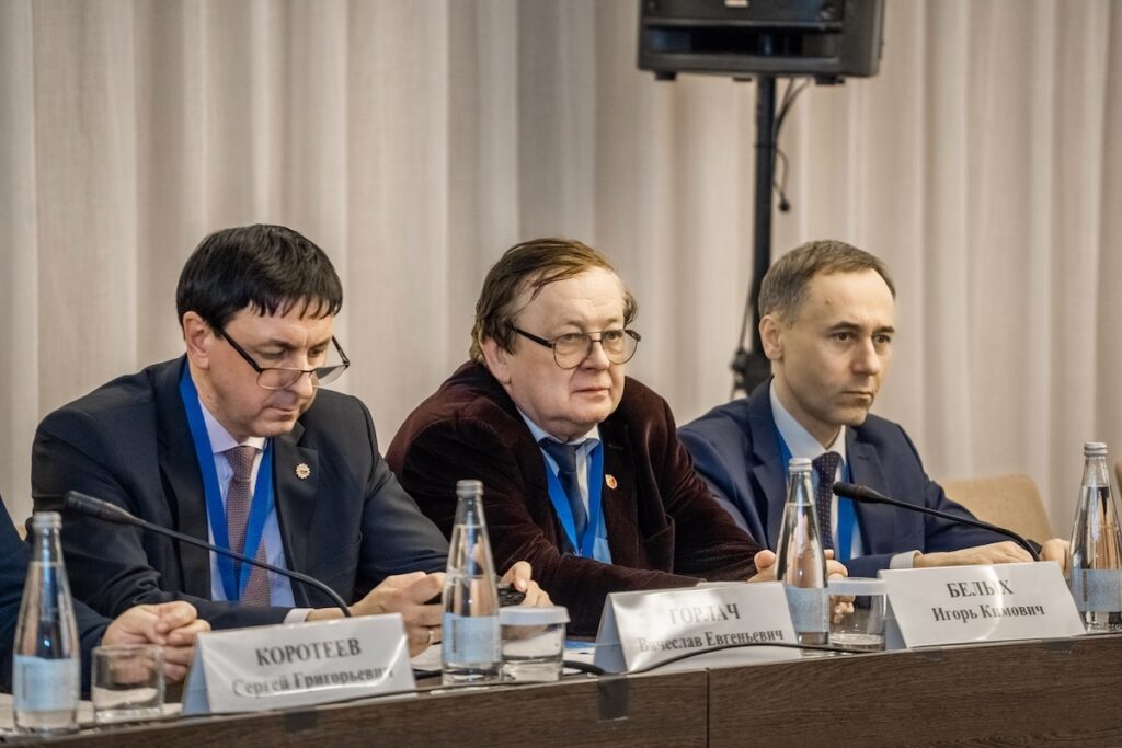 Корсовет РСПП в СФО в Новосибирске: как Сибирь собирает новую промышленную кооперацию